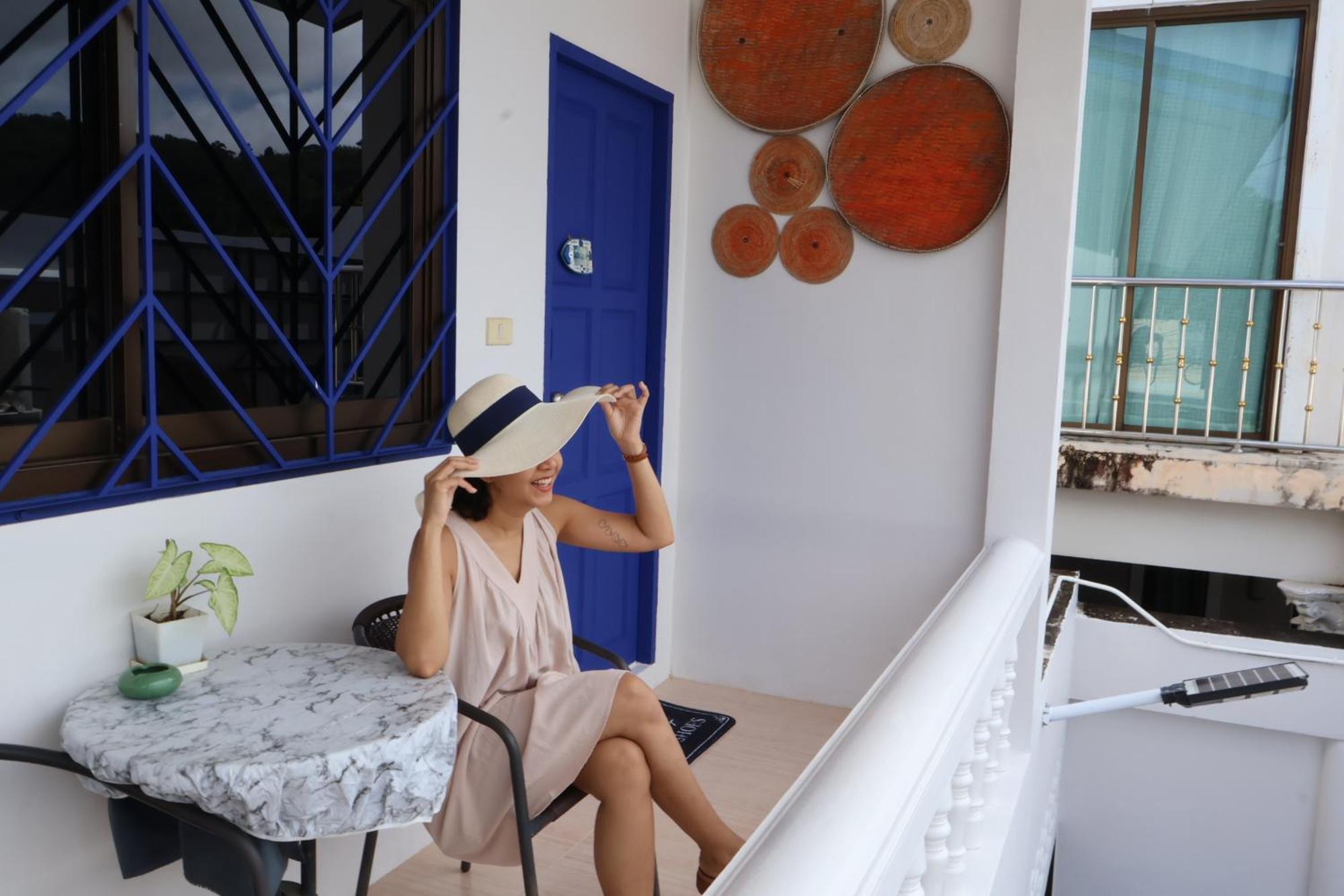Sun & Sea Nai Yang Phuket 호텔 외부 사진